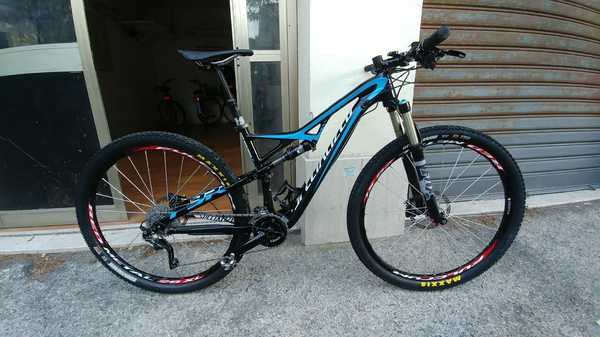 Specialized - CAMBER EXPERT