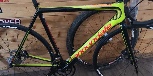 Shimano - ULTEGRA DISC 11V