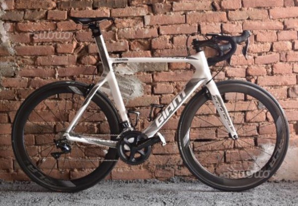 Giant - Propel advanced sl1