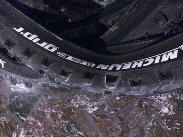 Michelin - Michelin Wild Rocker 2.25"x26”