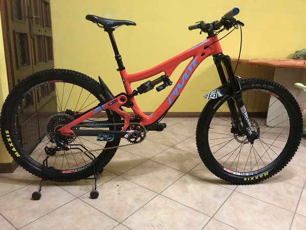 altra - Pivot Firebird 27.5