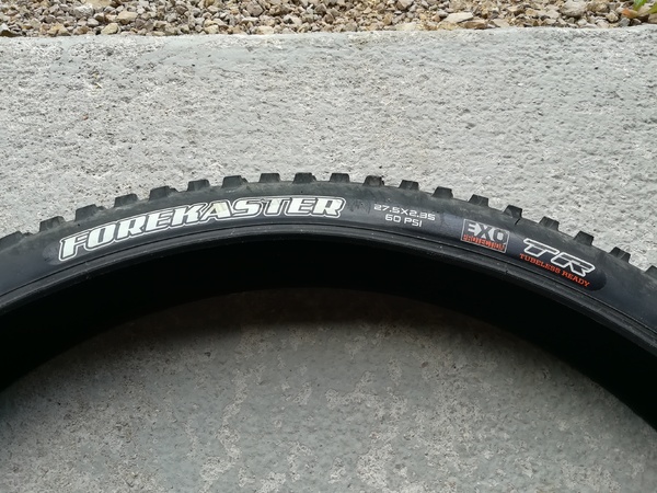 Maxxxis - Maxxis forekaster EXO TR 27,5x2,35