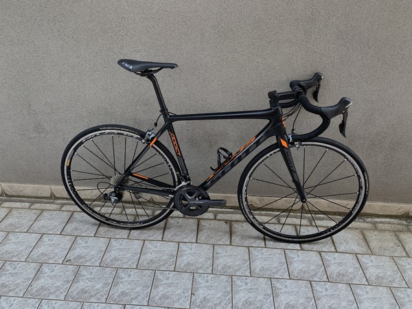 Scott - Addict Carbon fulcrum zero c17