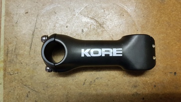 altra - Attacco manubrio Kore, diametro standard 25.4mm