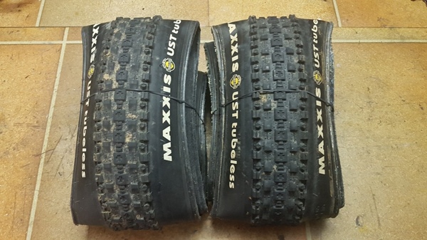 Maxxxis - Coppia copertoni Maxxis Crossmark 26x2.10, UST
