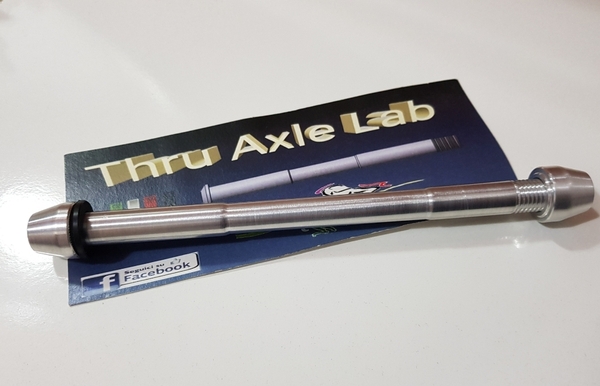 altra - Thru Axle Lab Perno passante per rullo