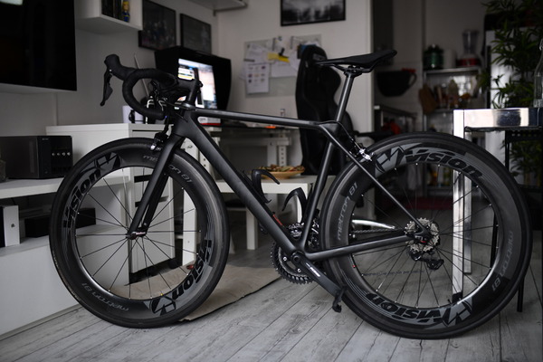 Canyon - Ultimate CF SL con Vision Metron 81