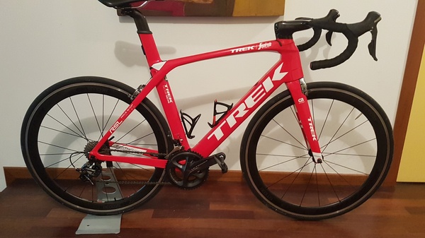 Trek - Madone Segafredo