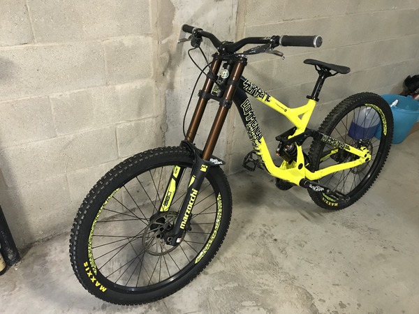 Commencal - V3 27,5
