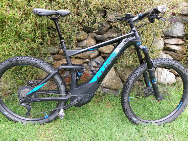 Cube - stereo Hybrid 140 SL 500 27,5 Blacknblue 2018, taglia 20 (L)