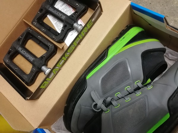 Shimano - SH GR7