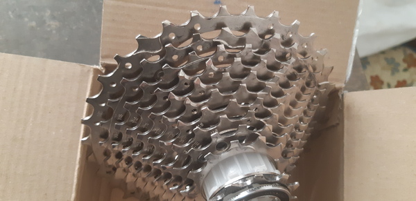 Shimano - Cr h 700
