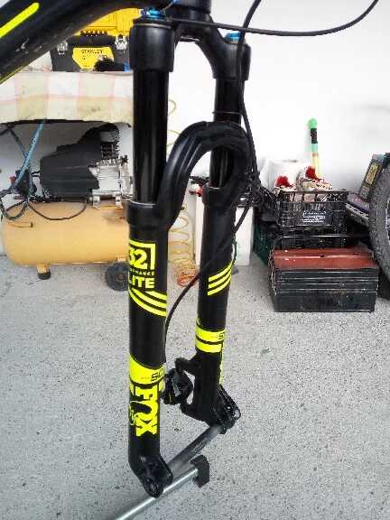 Fox Racing Shox - Fox 32 Stepcast Performance Élite