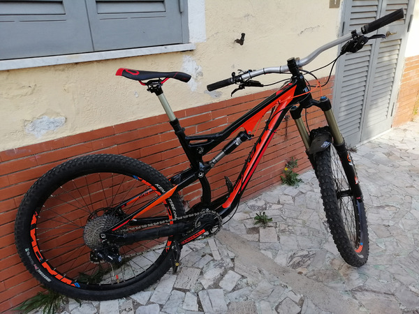 Scott - Genius LT 720