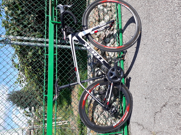 Trek - Madone 5.9