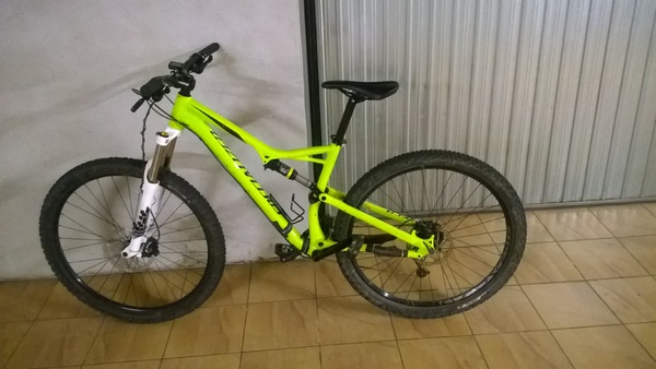 Specialized - CAMBER