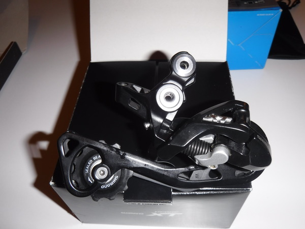 Shimano - XT RD-M781