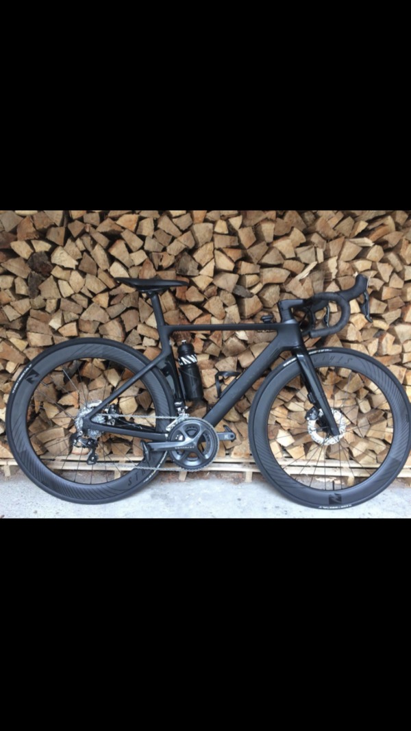 Canyon - AEROED CF SLX 8 DI2 DISC