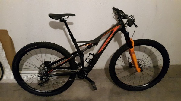 Specialized - Stumpjumper 29 COMP CARBON