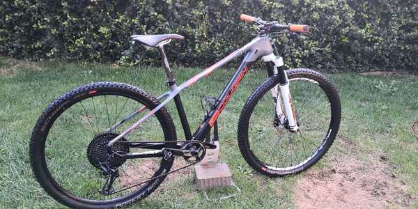 Lee Cougan - RAMPAGE 27.5