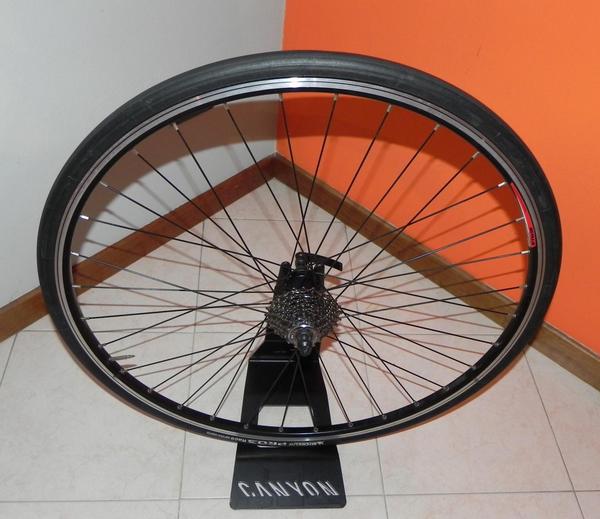 B'Twin - ruota posteriore completa per rulli