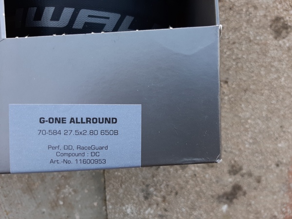 Schwalbe - SCHWALBE 27,5 X 2.80