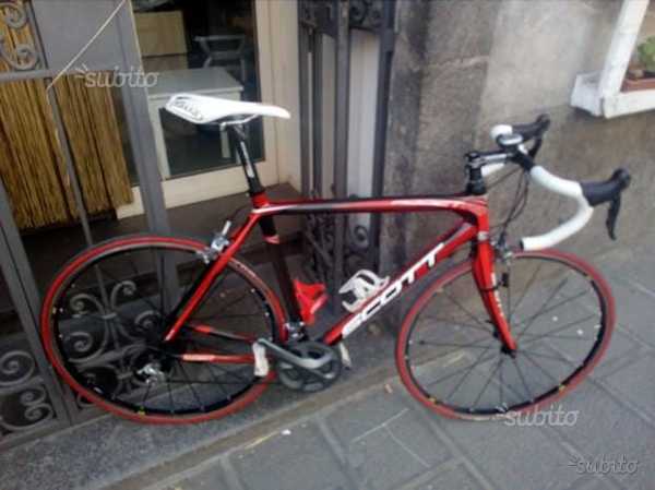 Scott - R2