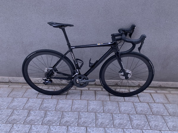 Scott - Addict Premium disc Carbon HMX