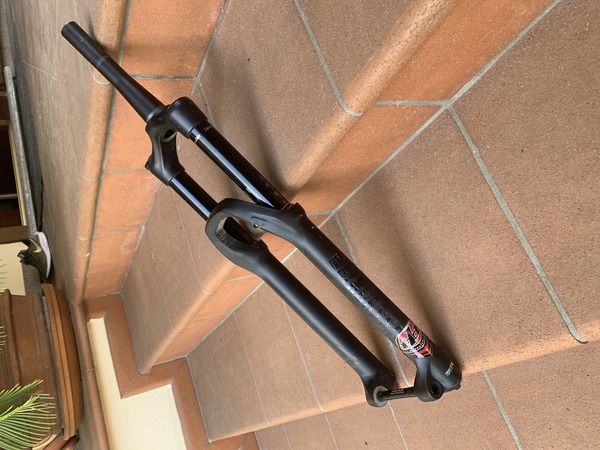 Rockshox - Yari RC