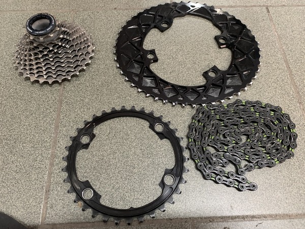 altra - Absolute black Corone ovali per ultegra dura-ace + catena dlc+ cassetta ultegra 11v