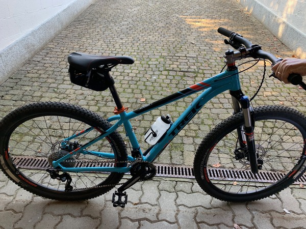 Trek - xcaliber 9
