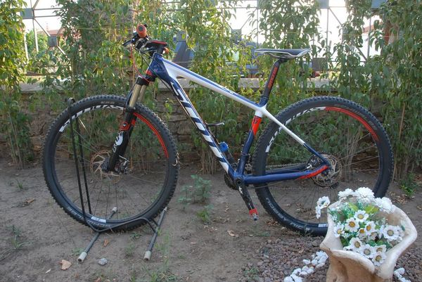 Scott - SCALE 910
