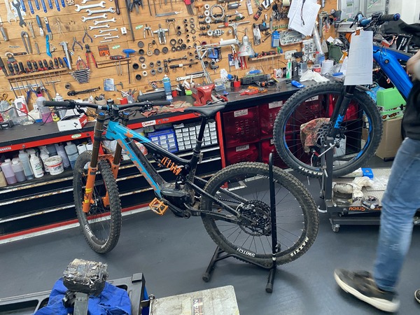 Fox Racing Shox - Kashima