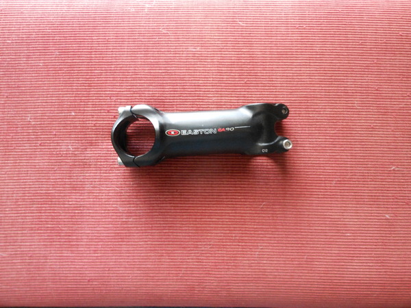 Easton - EA 90