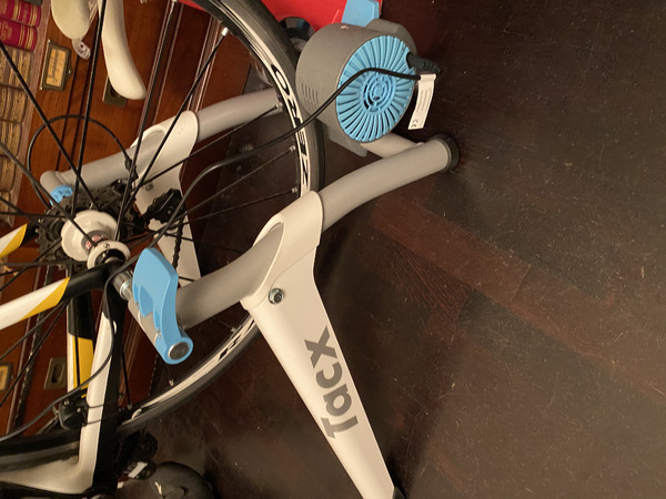 altra - Tacx Flow Smart
