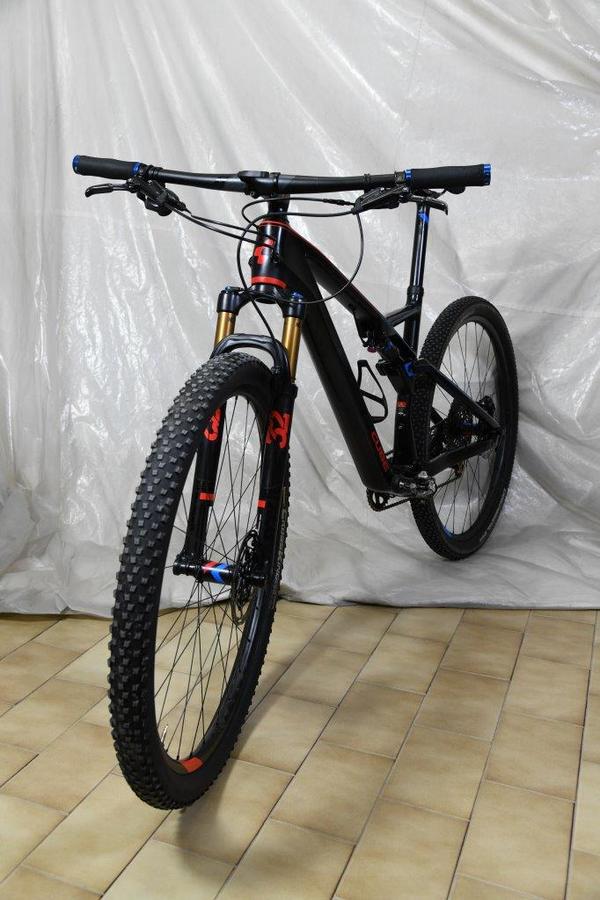 Cube - SLT AMS c68