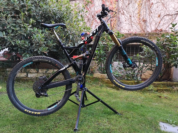 Yeti - Sb75