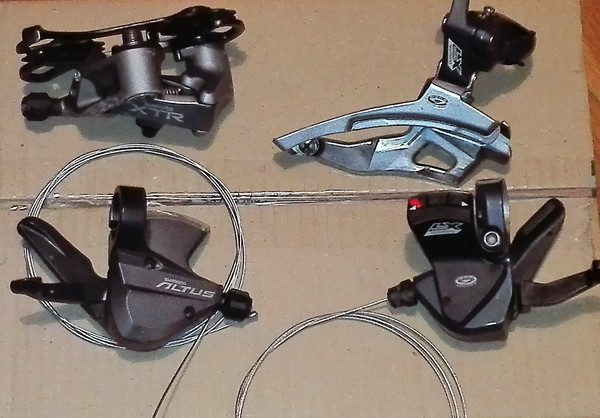 Shimano - Gruppo misto 2/3x9v