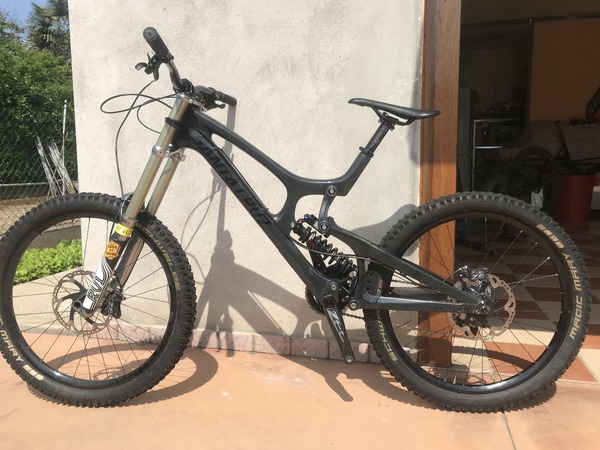 Santa Cruz - V10 carbon