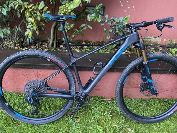 Cube - Elite C68 X SLT