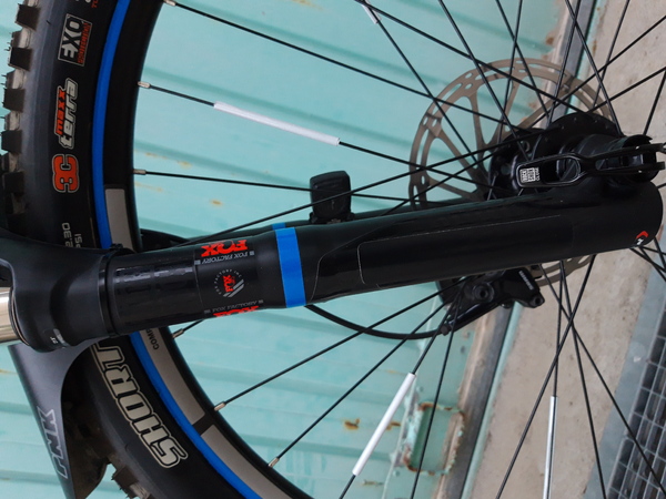 Rockshox - sektor