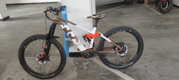 altra - Husqvarna Hc8