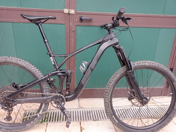 GT - FORCE CARBON EXPERT