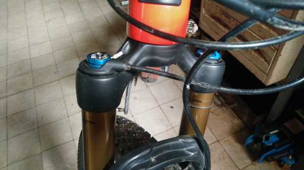 Fox Racing Shox - sc 29 32 kaschima