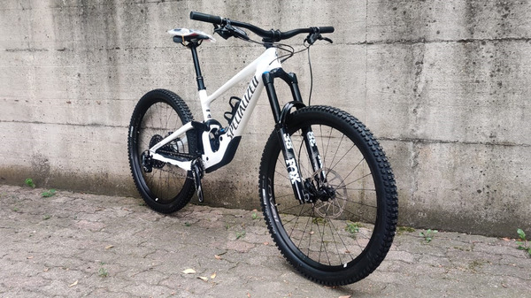 Specialized - ENDURO EXPERT TG.S3