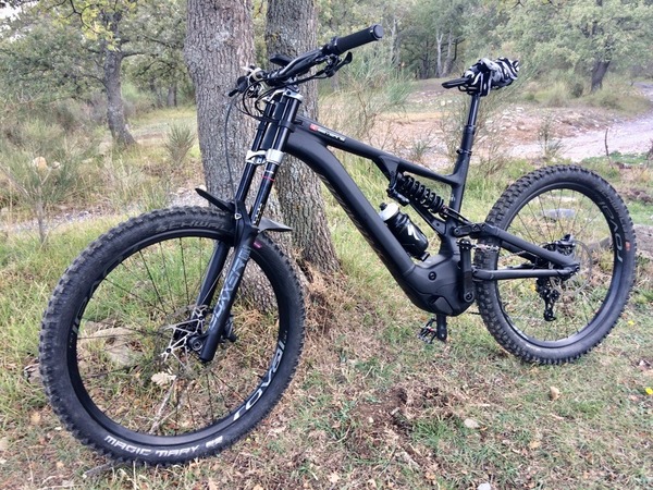 Specialized - Kenevo Expert