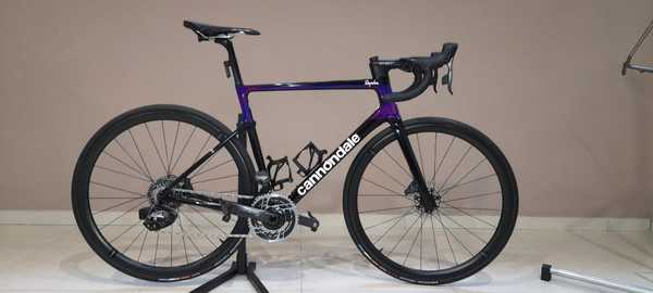 Cannondale - SUPER SIX EVO