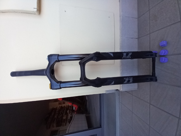 Marzocchi - Forcella Marzocchi Bomber Z1 Air 27,5 180 mm