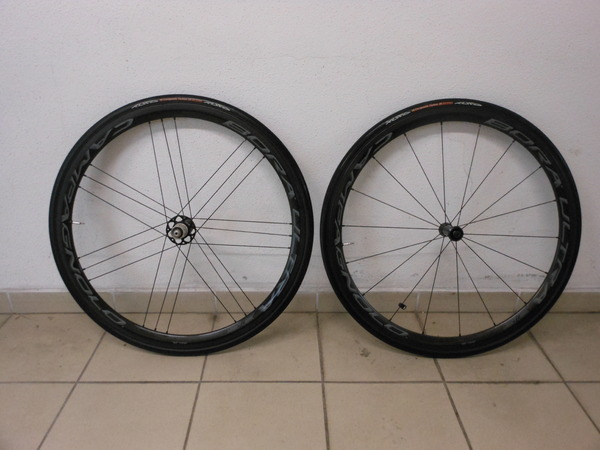 Campagnolo - Bora Ultra 35 Dark Label (Corsa - Componenti) - € 1.800,00 su  Adessopedala.com