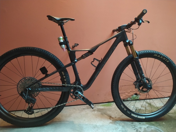 Orbea - Ora oiz team asx